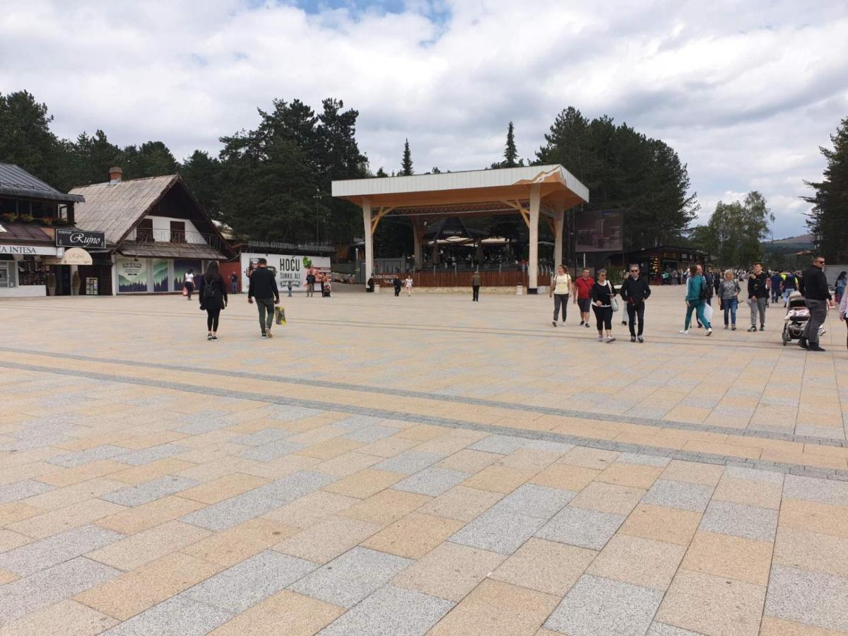 ホテル Standardna Soba Zlatibor Centar 205 エクステリア 写真