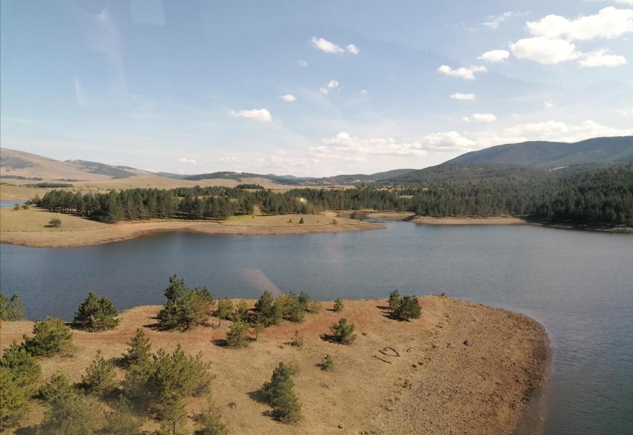 ホテル Standardna Soba Zlatibor Centar 205 エクステリア 写真